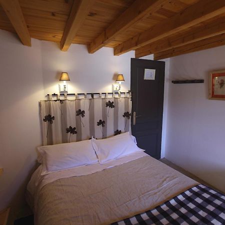 Chambres D'Hotes Cal Miquel Llo Exterior foto